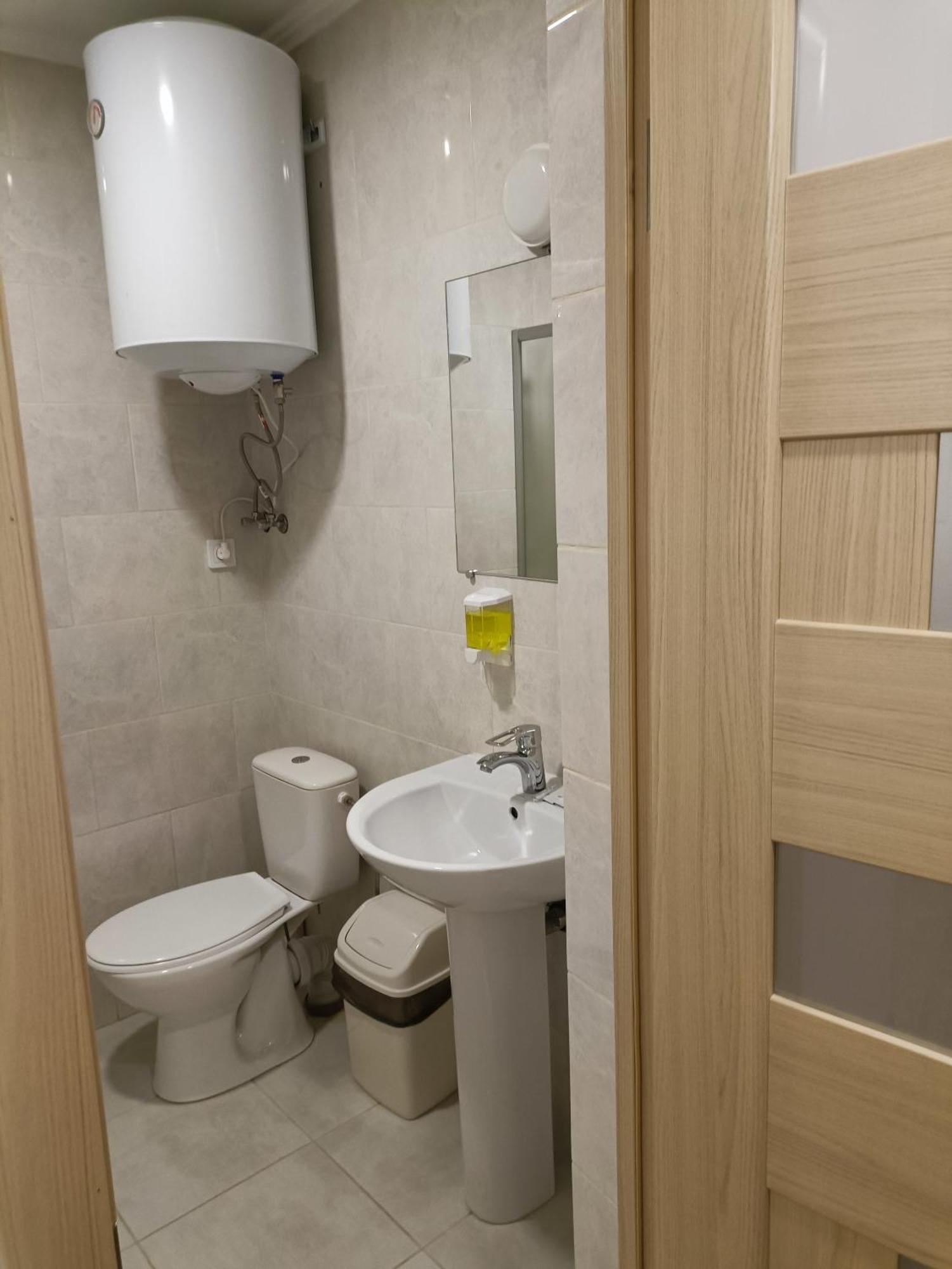 Mirage Otel Çernivtsi Dış mekan fotoğraf